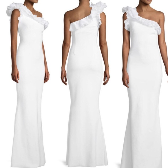 Chiara Boni Dresses & Skirts - Chiara Boni La Petite Robe Elisir
Gown White originally $1400